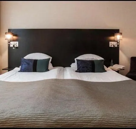Black Pearl Gryf Exclusive In Centum *